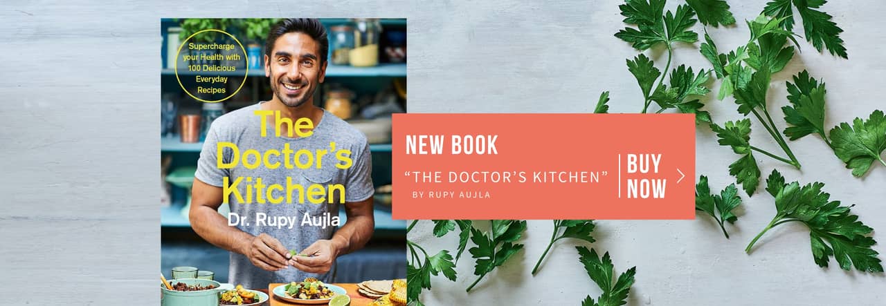 Doctor's Kitchen book on grey background with offer ping.